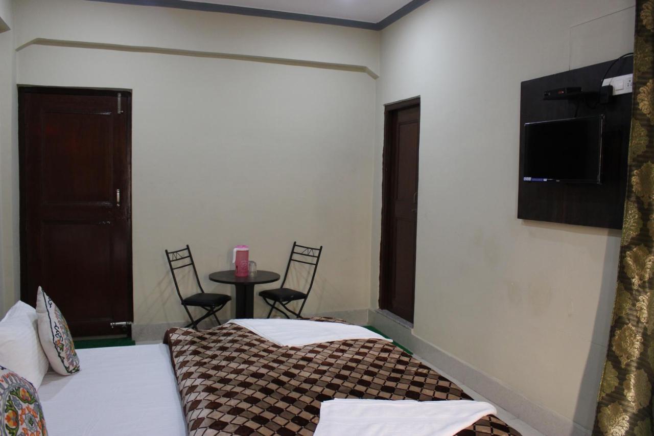 Hotel Samar Srinagar  Ngoại thất bức ảnh